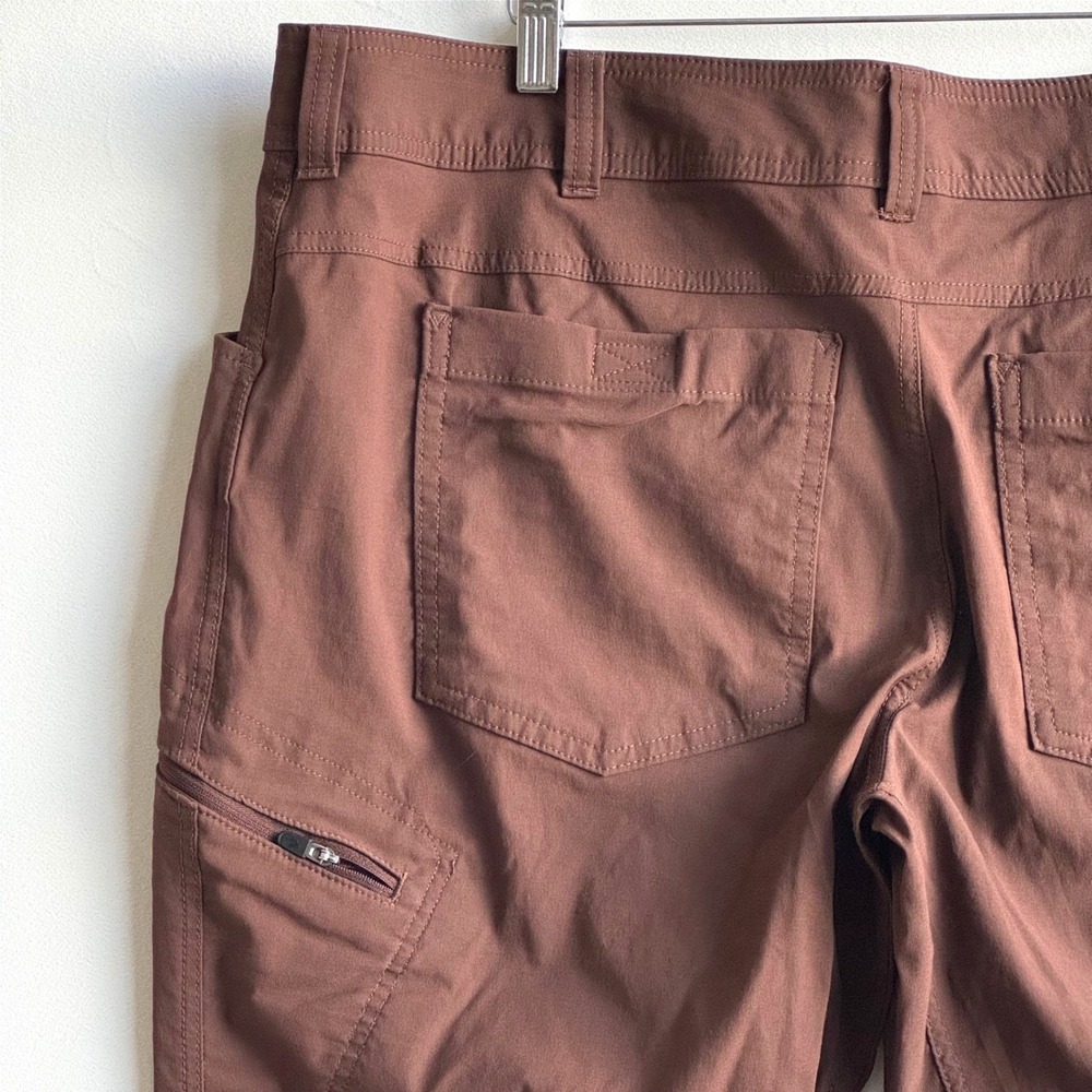 Eddie Bauer First Ascent Guide Pro Pants Mens 40x32 Brown Hiking Outdoor Utility - Picture 9 of 11